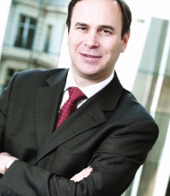 Allianz France et l’IDI signent la cession d’AGF Private Equity