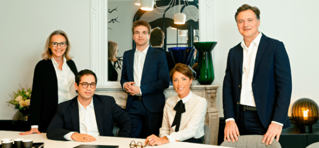 De gauche à droite : Stéphanie Monset, Alexandre Soares de Albergaria, Nicolas Alvedin, Ingrid Chantrier, Julien Proffit