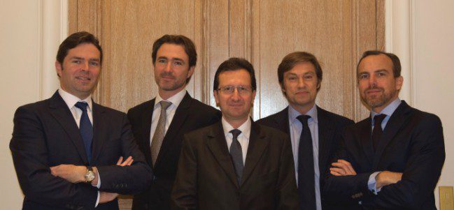 (de gauche à droite) Guillaume Piette, managing partner, Cédric Hawthorn, director, Serge Prager, directeur général France et managing partner, Hervé Sawko, executive board member, Hugues Archambault, managing partner.