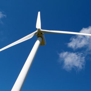 Neoen produit notamment de l'énergie éolienne.